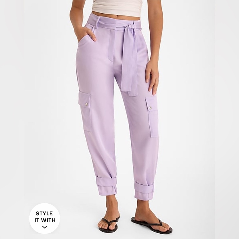 Express Lilac ankle cargo pants NWT size 12 short